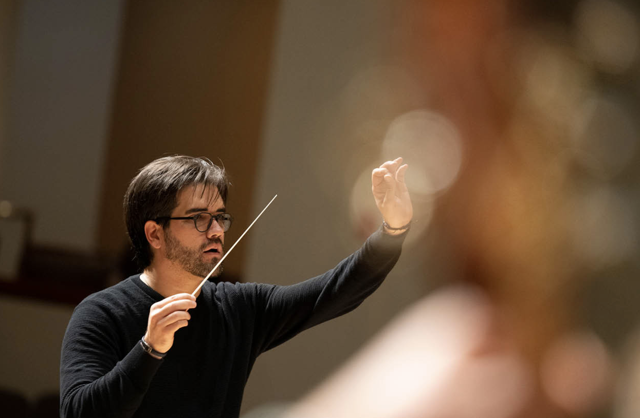 image of Lopez-Gomez Conducts Piazzolla & Rachmaninoff